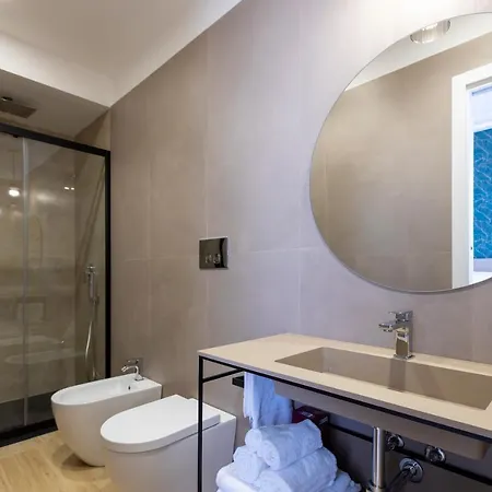 Pensjonat Le Gemme Di Cavour Luxury 4*