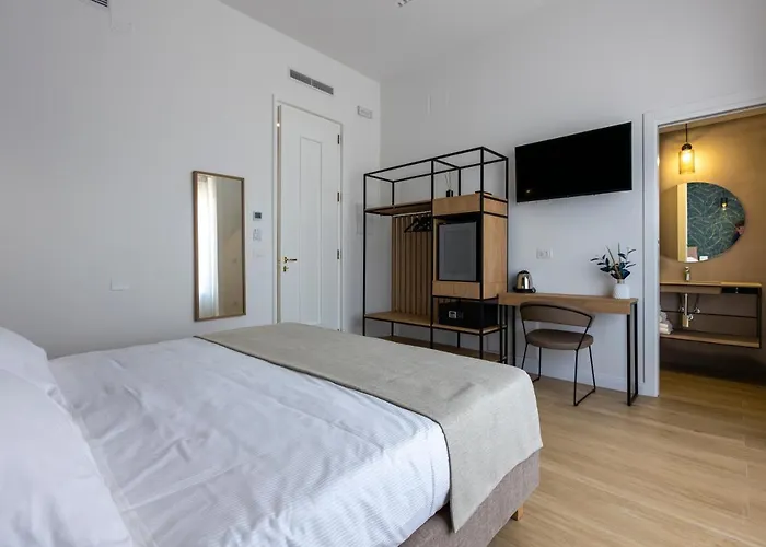 Le Gemme Di Cavour Luxury Гостевой дом 4*