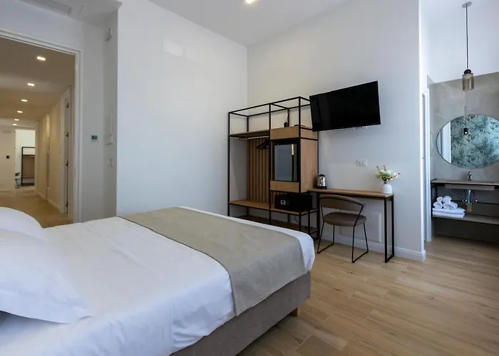 Le Gemme Di Cavour Luxury Гостевой дом 4*