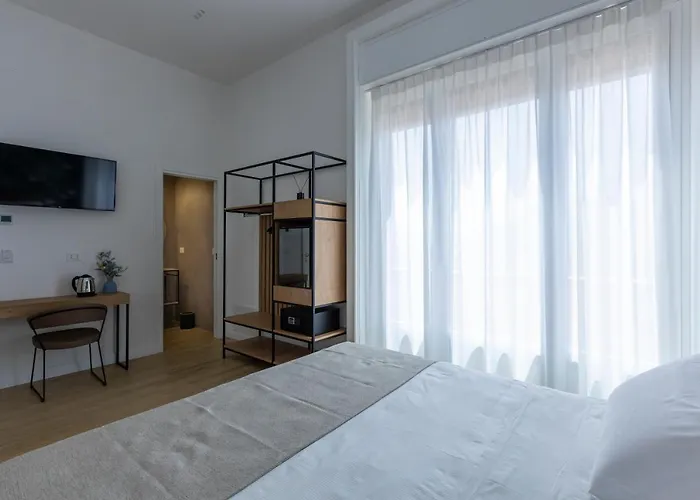 Le Gemme Di Cavour Luxury Гостевой дом 4*